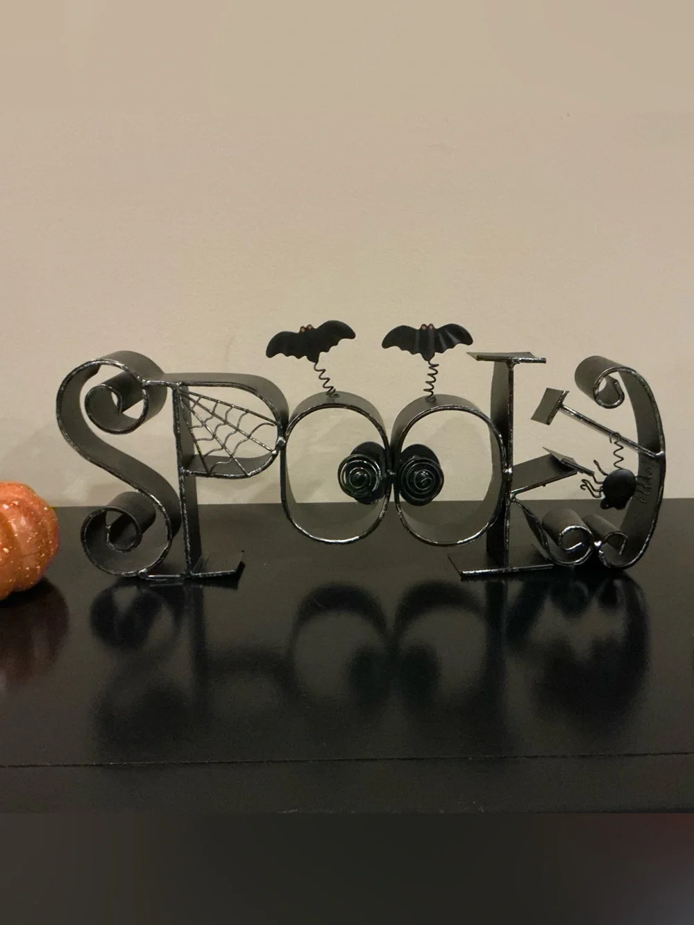 Decorative Antique-Looking Metal SPOOKY Halloween Sign